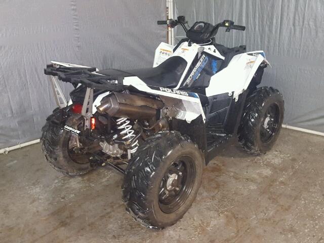 4XASVA855HA631730 - 2017 POLARIS SCRAMBLER WHITE photo 4