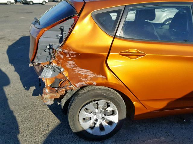 KMHCT5AE1FU232115 - 2015 HYUNDAI ACCENT GS ORANGE photo 9