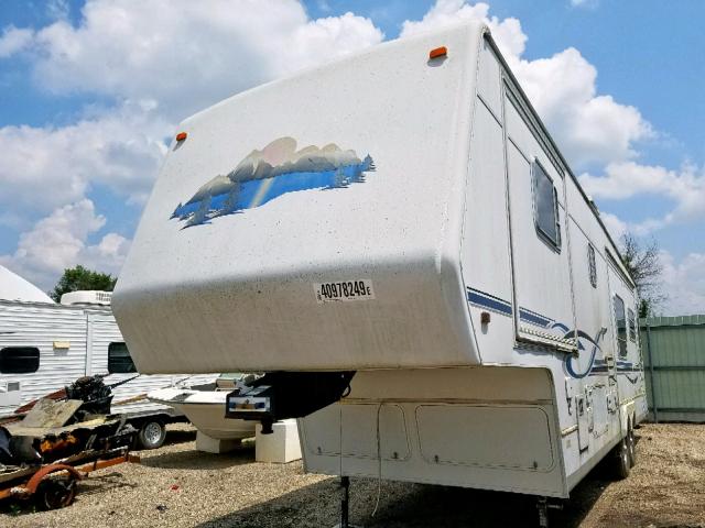 4ABBS0S2621F30940 - 2002 SUNN 5TH WHEEL WHITE photo 2