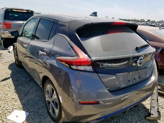 1N4AZ1CP0JC310759 - 2018 NISSAN LEAF S GRAY photo 3