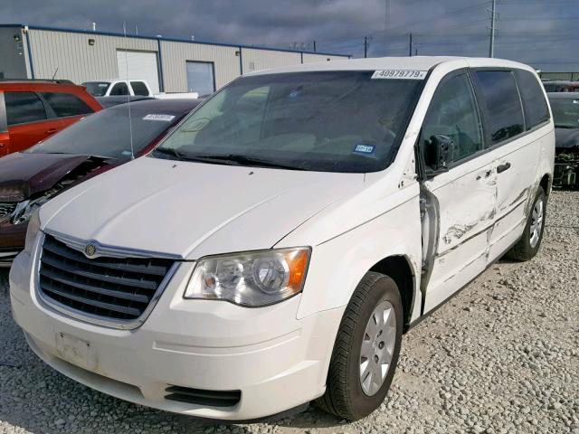 2A8HR44H98R142437 - 2008 CHRYSLER TOWN & COU WHITE photo 2