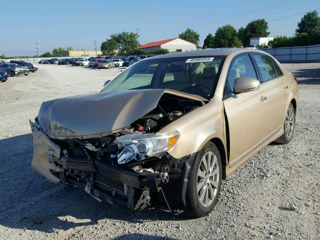 4T1BK3DB5BU399527 - 2011 TOYOTA AVALON BAS BROWN photo 2