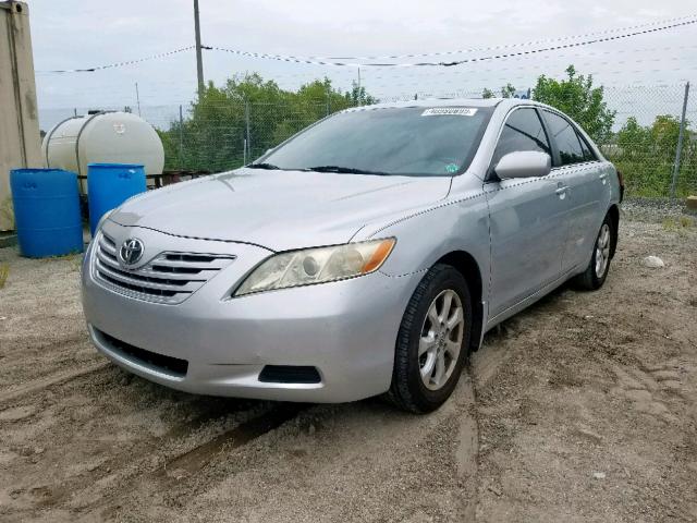 4T1BE46K07U104450 - 2007 TOYOTA CAMRY NEW SILVER photo 2