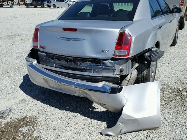 2C3CCACG0CH216471 - 2012 CHRYSLER 300 LIMITE SILVER photo 9