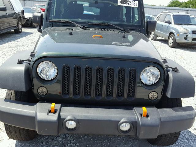 1J4AA2D12BL542339 - 2011 JEEP WRANGLER S GREEN photo 9