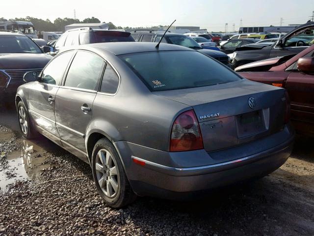 WVWME63B95E059903 - 2005 VOLKSWAGEN PASSAT GL SILVER photo 3