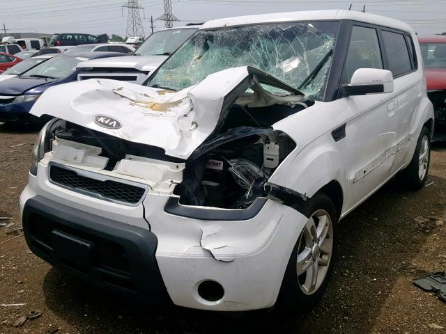 KNDJT2A24A7162522 - 2010 KIA SOUL + WHITE photo 2