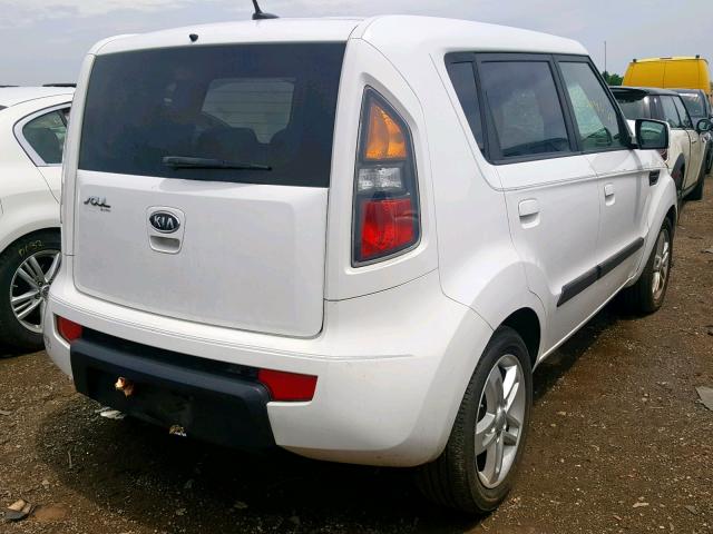 KNDJT2A24A7162522 - 2010 KIA SOUL + WHITE photo 4