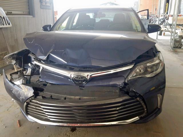 4T1BK1EB6JU285330 - 2018 TOYOTA AVALON XLE BLUE photo 9