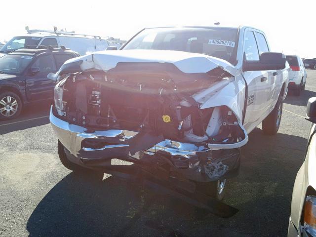 3C63R3CJ1JG373691 - 2018 RAM 3500 ST WHITE photo 2