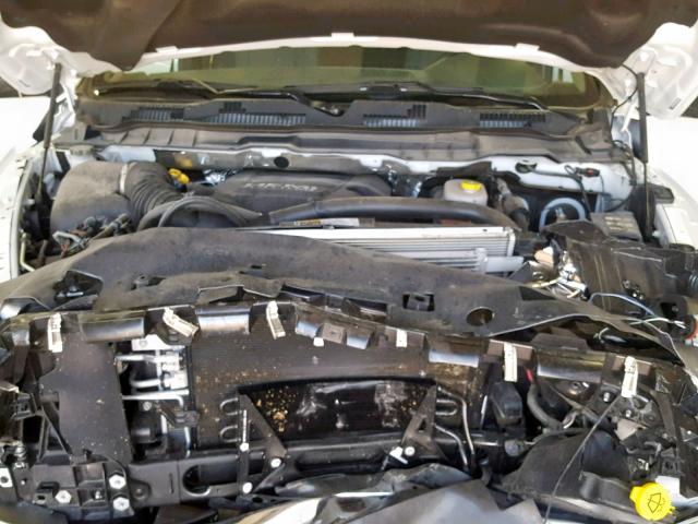 3C63R3CJ1JG373691 - 2018 RAM 3500 ST WHITE photo 7