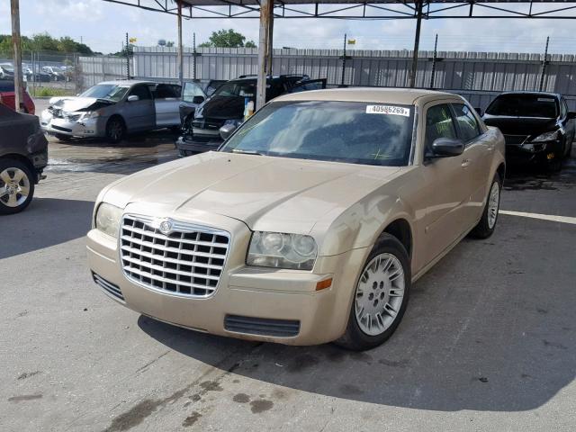 2C3KA43RX6H434846 - 2006 CHRYSLER 300 GOLD photo 2