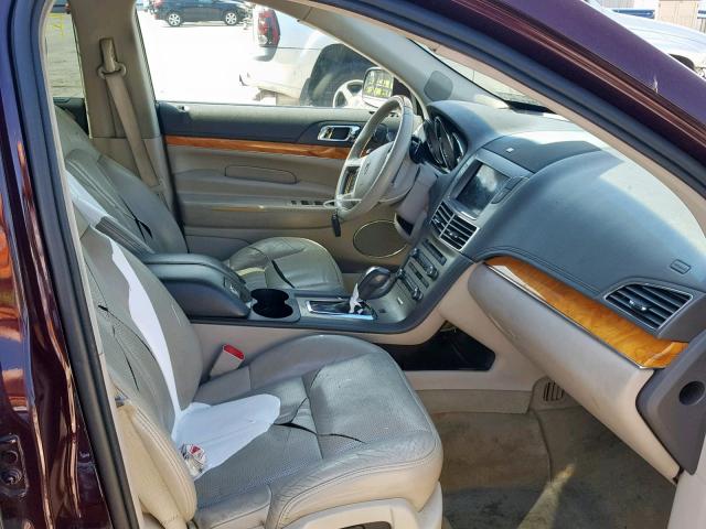 2LMHJ5ATXBBJ50088 - 2011 LINCOLN MKT BURGUNDY photo 5