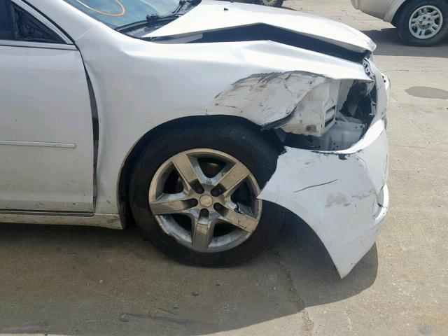1G1ZC5E03CF384497 - 2012 CHEVROLET MALIBU 1LT 白色 照片 9