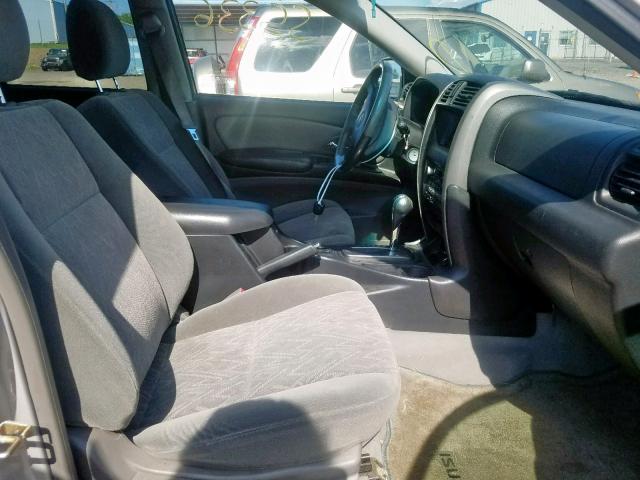 4S2DF58X834603102 - 2003 ISUZU AXIOM XS Gümüş foto 5