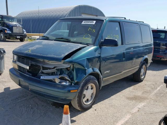 1GNDM19W4VB230677 - 1997 CHEVROLET ASTRO GREEN photo 2