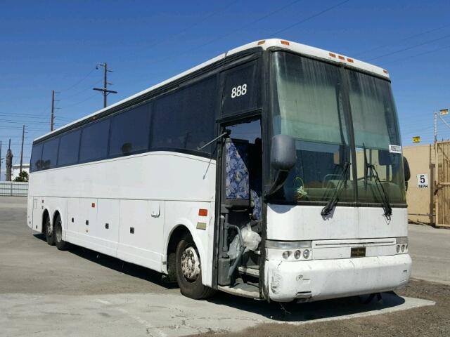 YE2TC12B8Y2043967 - 2000 VAN HOOL T2100 WHITE photo 1