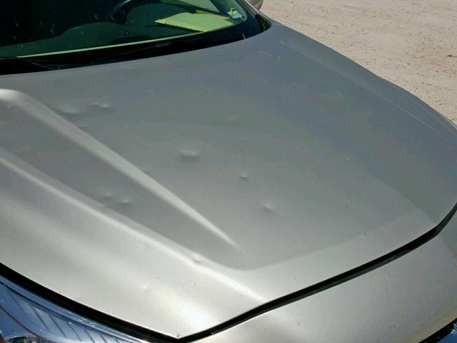 1G11C5SA8GF135242 - 2016 CHEVROLET MALIBU LIM 金色 照片 9