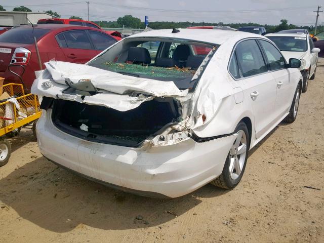 1VWBS7A34EC117233 - 2014 VOLKSWAGEN PASSAT SE WHITE photo 4