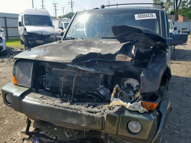 1J8HG58N48C216920 - 2008 JEEP COMMANDER 绿色 照片 9