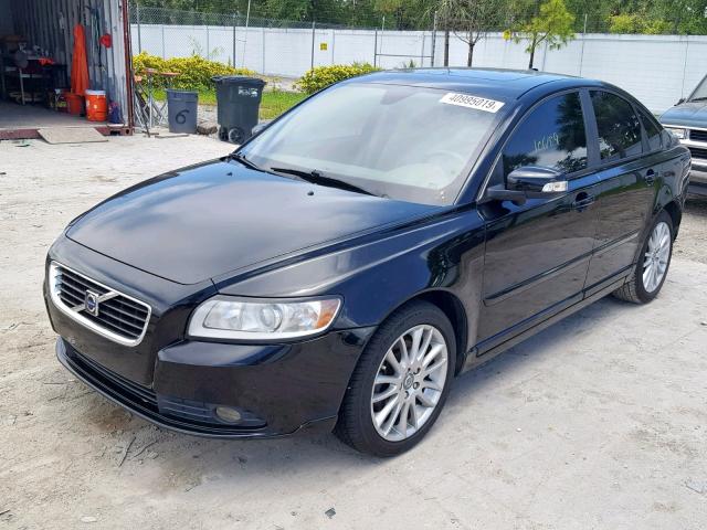 YV1382MS4A2501275 - 2010 VOLVO S40 2.4I BLACK photo 2