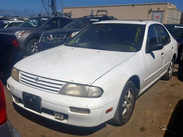 1N4BU31D3VC178657 - 1997 NISSAN ALTIMA XE WHITE photo 2