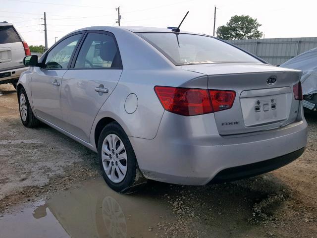 KNAFU4A29D5679746 - 2013 KIA FORTE EX SILVER photo 3