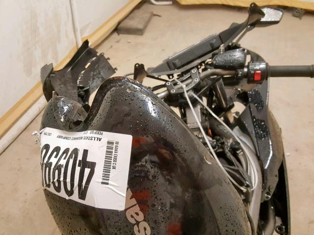JKAEXEC129DA31353 - 2009 KAWASAKI EX650 C 黑色 照片 5