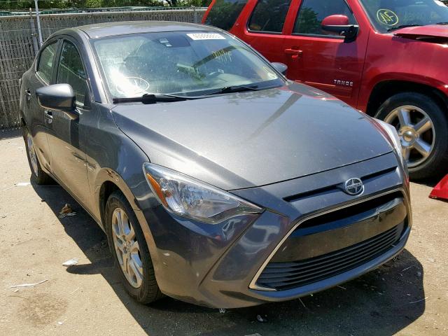 3MYDLBZV8GY109276 - 2016 TOYOTA SCION IA GRAY photo 1