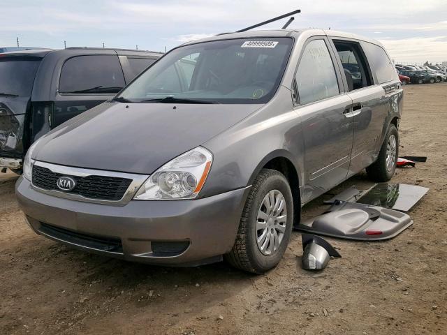 KNDMG4C7XB6409328 - 2011 KIA SEDONA LX GRAY photo 2