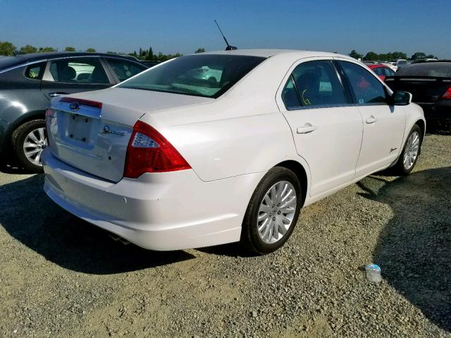 3FADP0L34AR165477 - 2010 FORD FUSION HYB WHITE photo 4