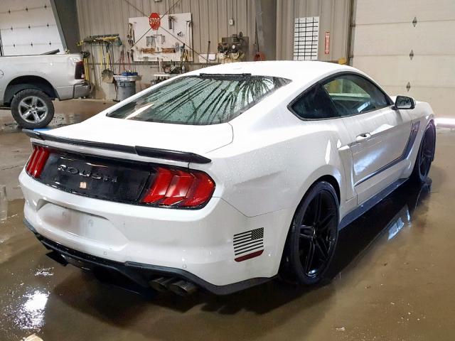 1FA6P8CFXJ5157307 - 2018 FORD MUSTANG GT WHITE photo 4