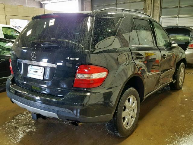 4JGBB86E56A128995 - 2006 MERCEDES-BENZ ML 350 BLACK photo 4