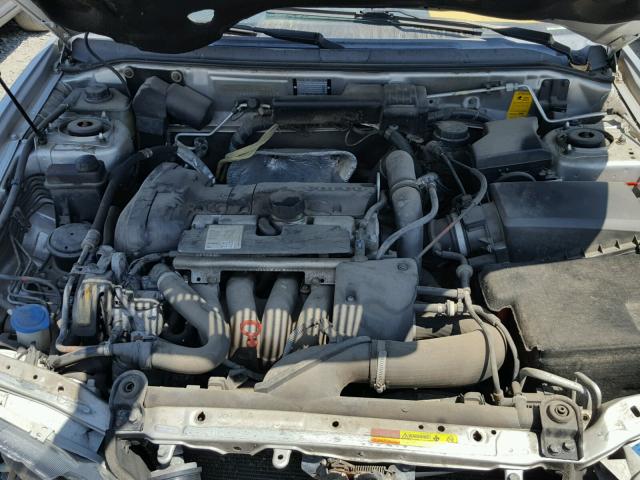 YV1VS29521F607584 - 2001 VOLVO S40 1.9T SILVER photo 7