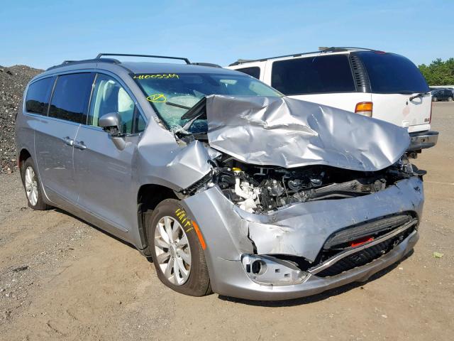 2C4RC1BG2HR642235 - 2017 CHRYSLER PACIFICA T GRAY photo 1