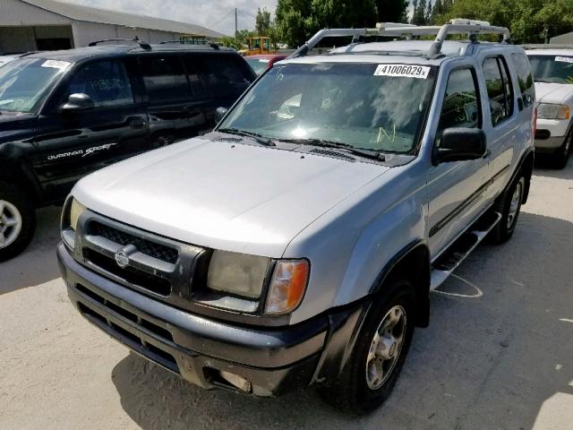 5N1ED28T8YC539735 - 2000 NISSAN XTERRA SILVER photo 2