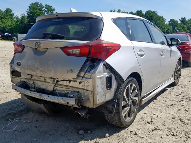 JTNKARJEXGJ519898 - 2016 TOYOTA SCION IM SILVER photo 4