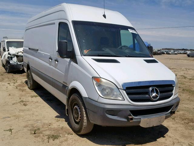 WD0PE845685318277 - 2008 DODGE SPRINTER 2 WHITE photo 1