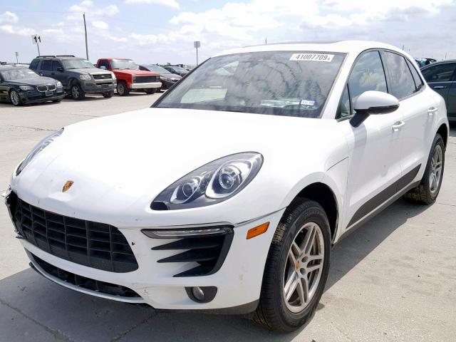 WP1AA2A5XJLB12410 - 2018 PORSCHE MACAN WHITE photo 2