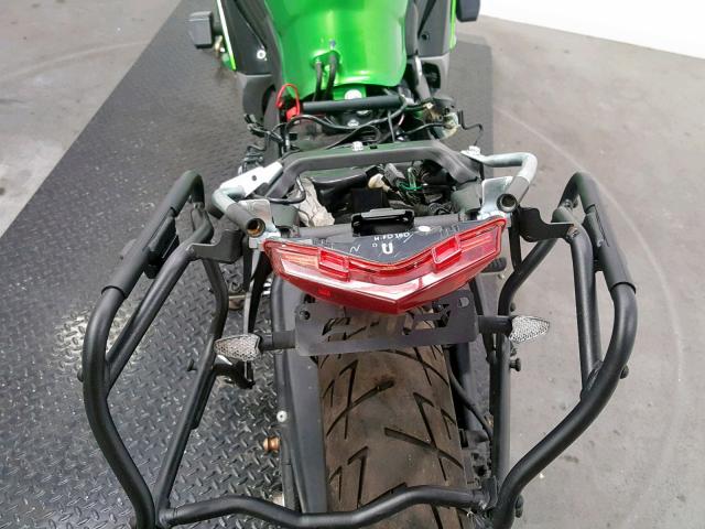 JKAEXEF17GDA29770 - 2016 KAWASAKI EX650 F GREEN photo 13