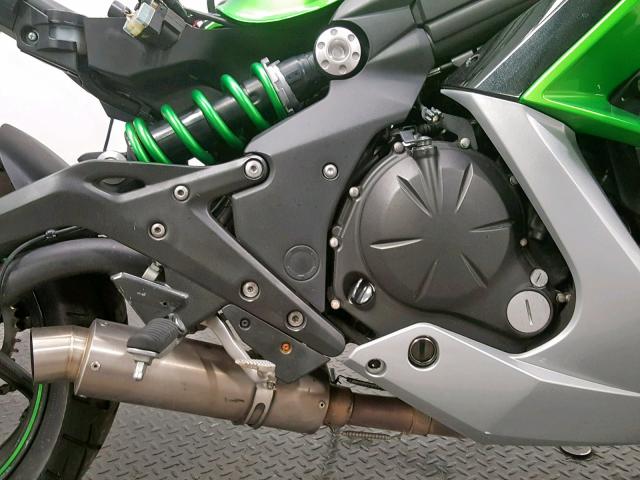 JKAEXEF17GDA29770 - 2016 KAWASAKI EX650 F GREEN photo 5