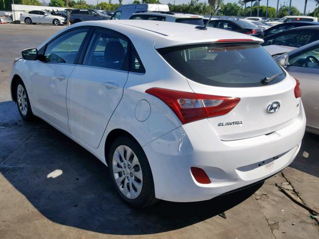 KMHD35LH7GU325623 - 2016 HYUNDAI ELANTRA GT WHITE photo 3