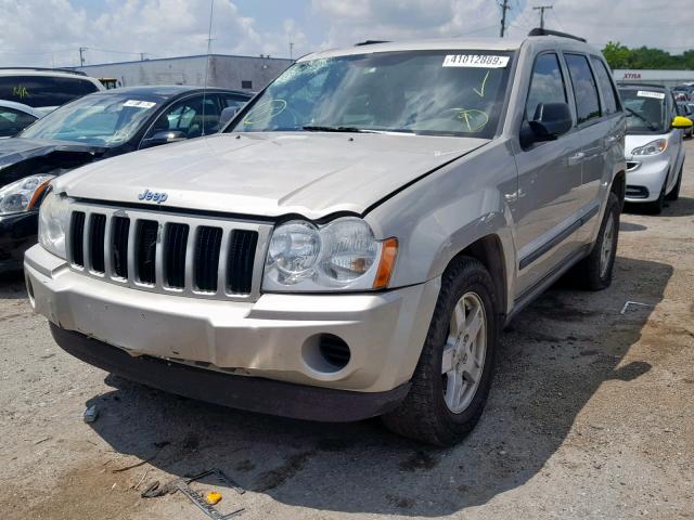 1J8GR48K07C557509 - 2007 JEEP GRAND CHER SILVER photo 2