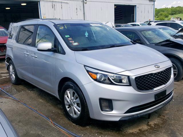 KNDMB5C1XF6028553 - 2015 KIA SEDONA LX SILVER photo 1