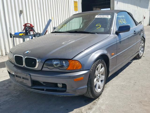 WBABS33471JY51028 - 2001 BMW 325 CI GRAY photo 2