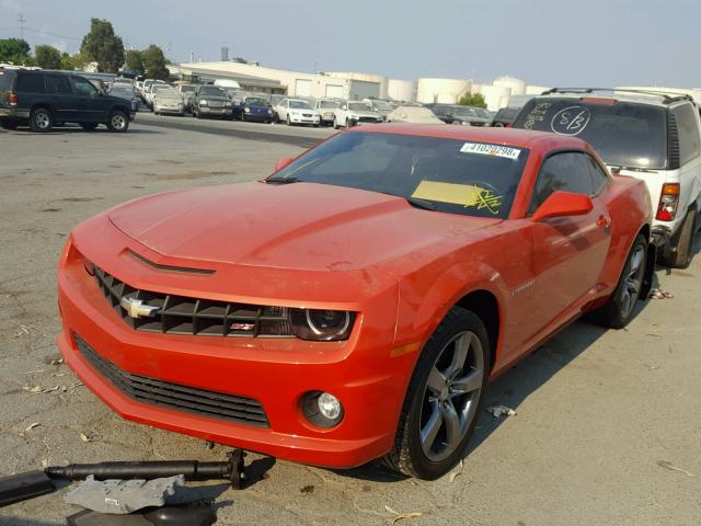 2G1FK1EJ5C9175598 - 2012 CHEVROLET CAMARO 2SS ORANGE photo 2