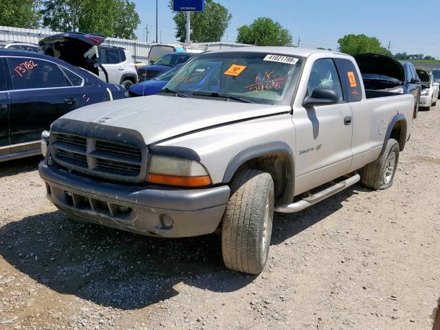 1B7GG12X62S562468 - 2002 DODGE DAKOTA BAS SILVER photo 2