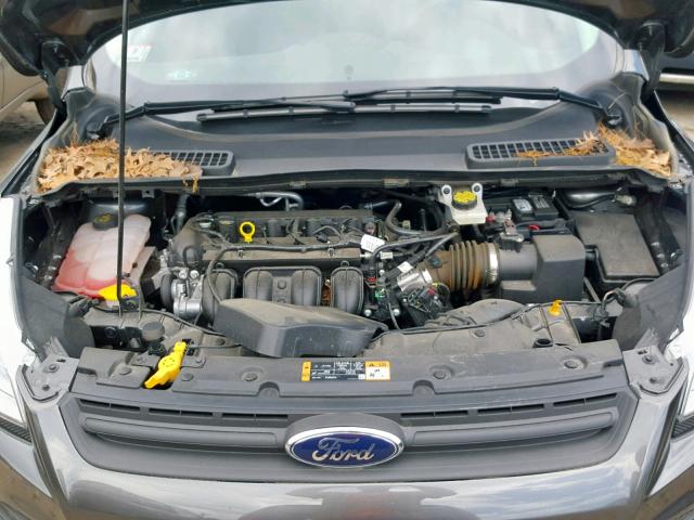 1FMCU0F75GUC16589 - 2016 FORD ESCAPE S GRAY photo 7