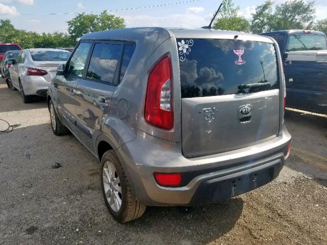 KNDJT2A65D7609382 - 2013 KIA SOUL + GRAY photo 3