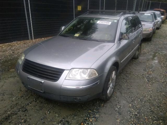 WVWWU63B45E125575 - 2005 VOLKSWAGEN PASSAT GLX 绿色 照片 2